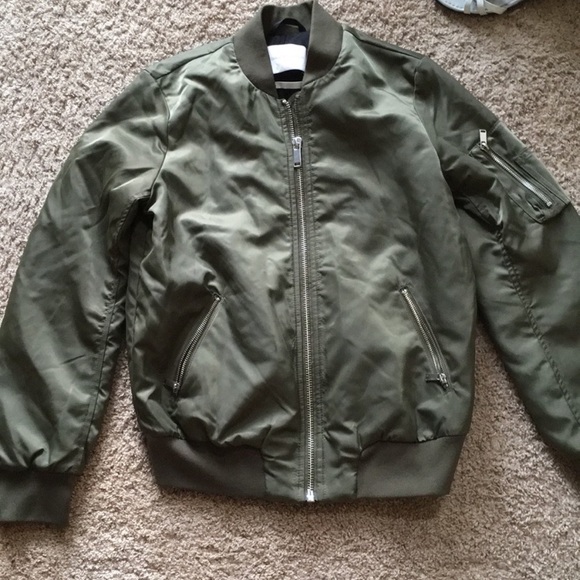Aritzia Babaton Bomber Jacket - Picture 1 of 5